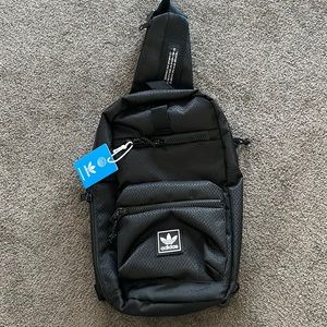 NWT Adidas Originals Utility Sling 2.0 Crossbody